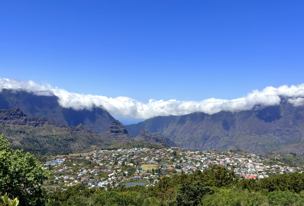 Erholsame Tage in Cilaos mit Thermalbad und kreolischen Köstlichkeiten
